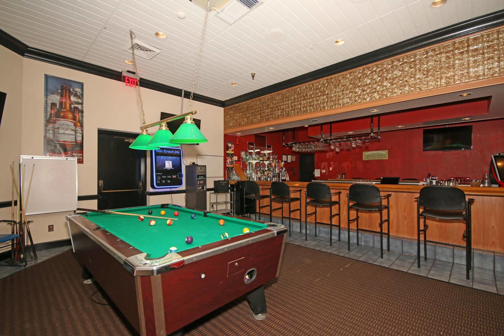 Ramada By Wyndham Wytheville Extérieur photo