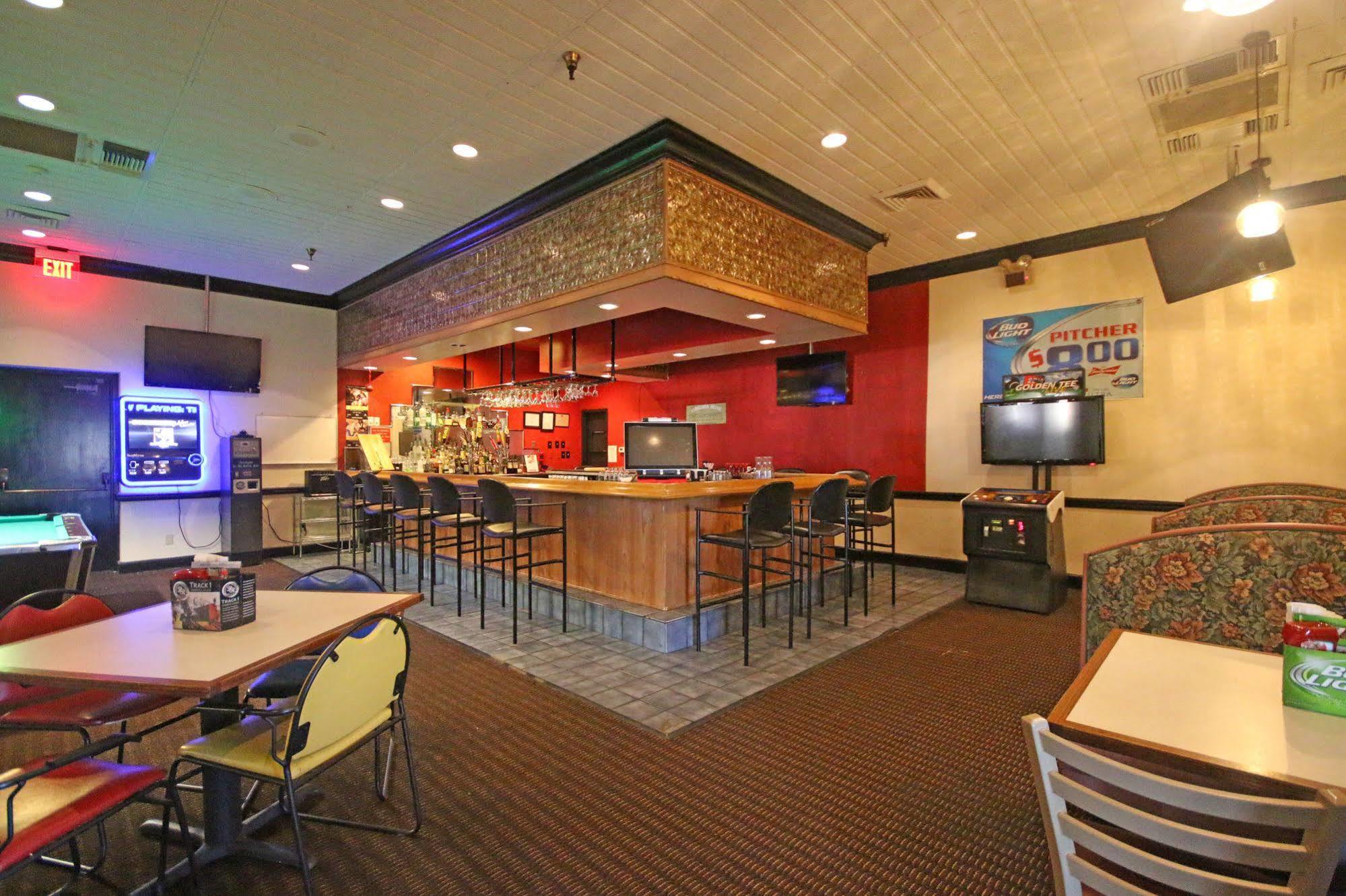 Ramada By Wyndham Wytheville Extérieur photo